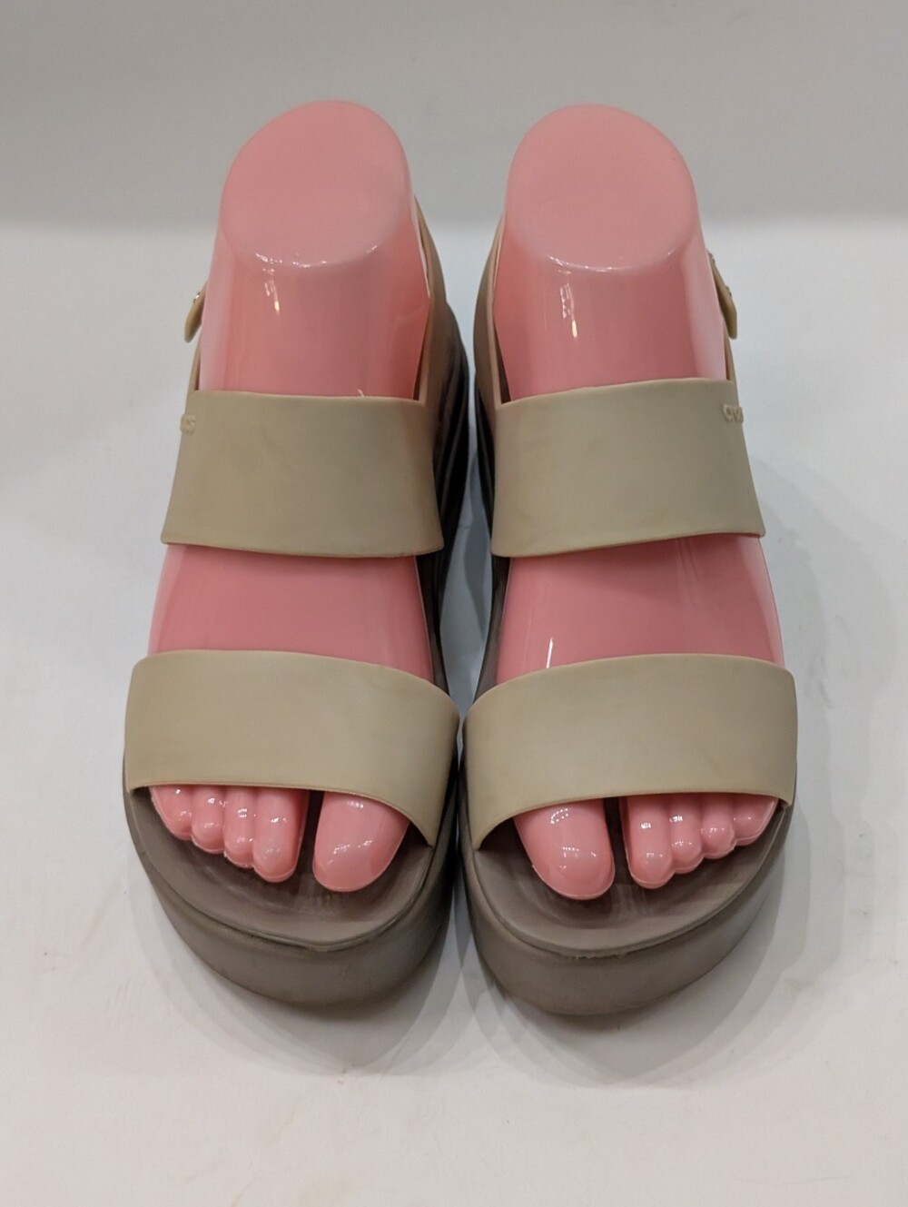 Crocs Women's 6 Brooklyn Low Wedge Platform Sandals Slingback Tan / Taupe - Picture 2 of 6